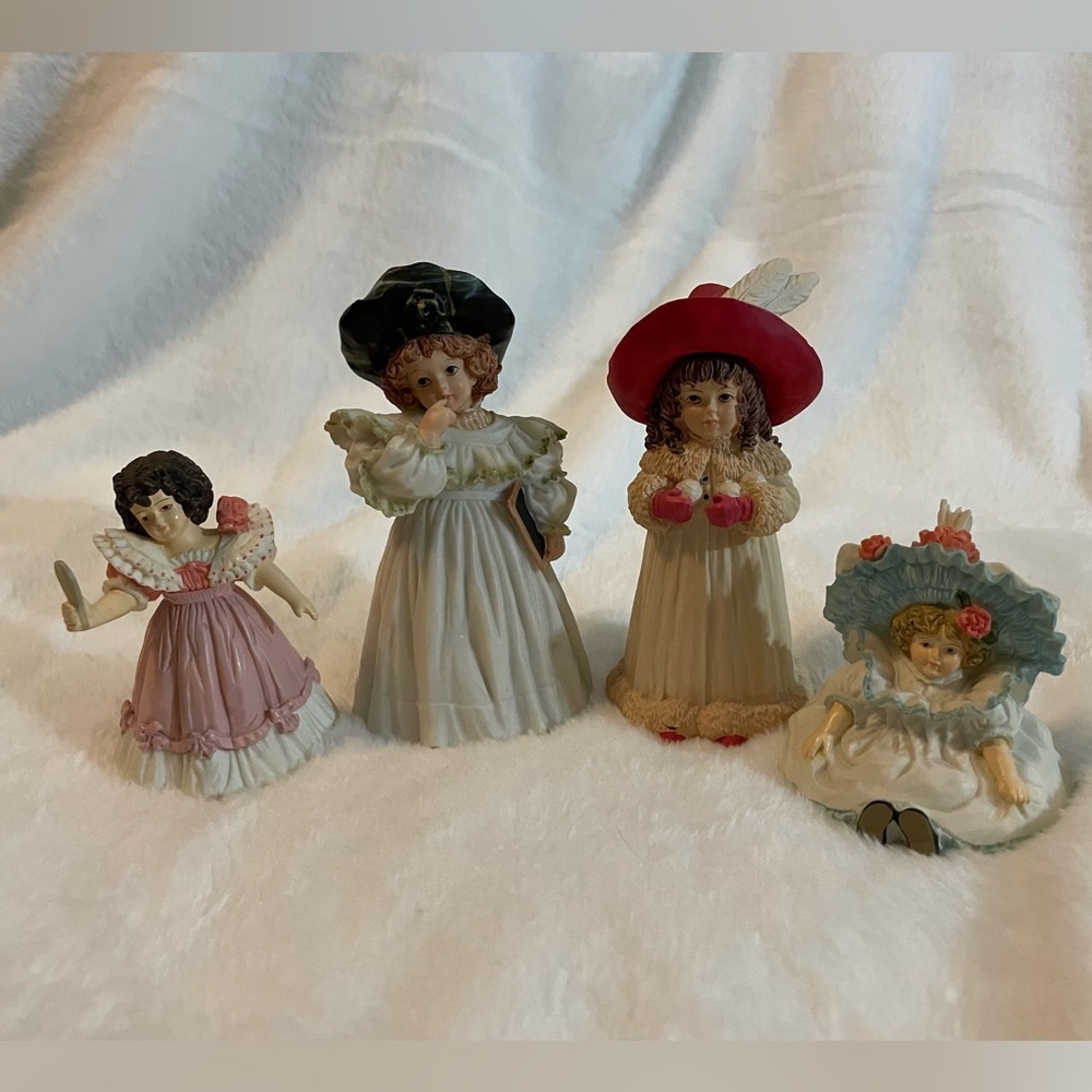 Maude Humphrey Bogart figurines…..set of 4